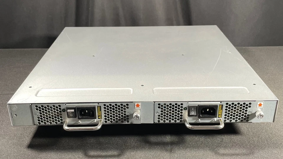 Brocade EMC DS-6510B  48 Port PoE Switch w/ 2x AC - Same Day Shipping - Image 3 of 4