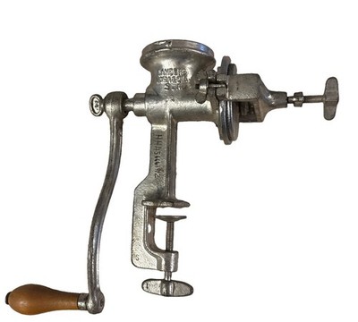 Heavy Corona Landers Hand Crank Grain Wheat Corn Mill Grinder Vintage Cast Iron