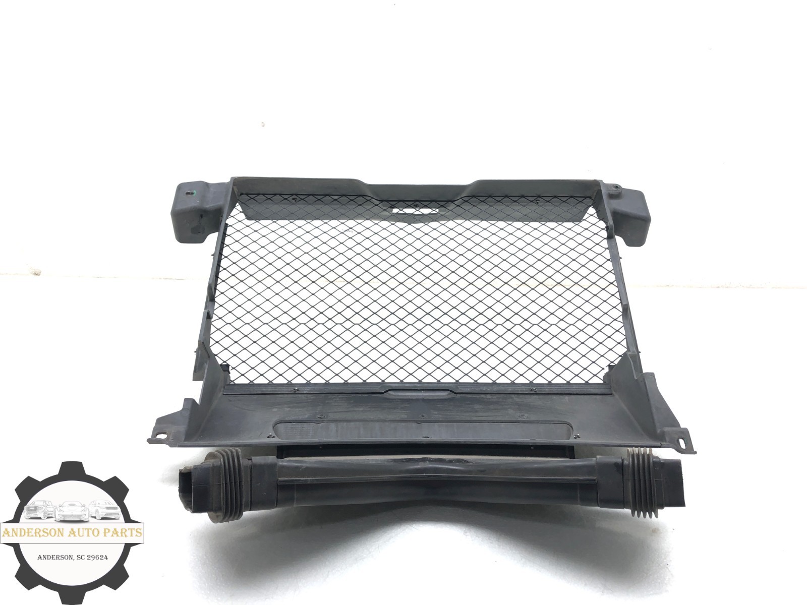 2014-2020 MASERATI QUATTROPORTE FRONT RADIATOR SUPPORT GRILLE AIR DUCT OEM #NOTE
