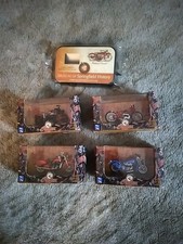 4 Indian Motorcycle Die-cast Lot - 1:32 Size W/15 Image Viewer