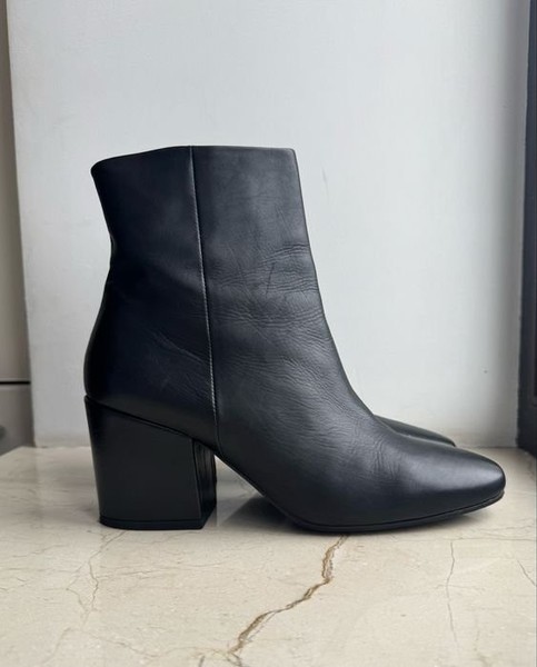 Women VIC MATIE Ankle Boots Black Leather 40