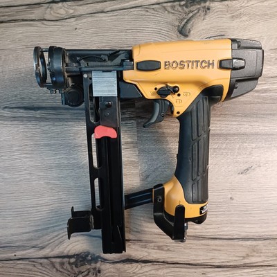 Bostitch SL1838BC-E 19-38mm Klammergerät Nagler für Folien Kappen SB-Caps Plasti