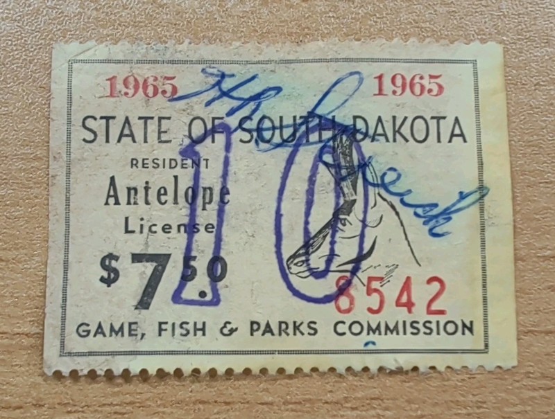 South Dakota Antelope Hunting Stamp - 1965 $7.50 (yellow) - Used/Signed - Lot R