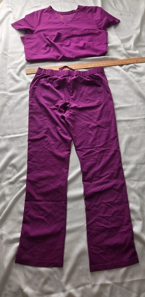 Urbane Ultimate  Women's Hot Pink Scrubset top L and pants tmd - Image 3 of 4