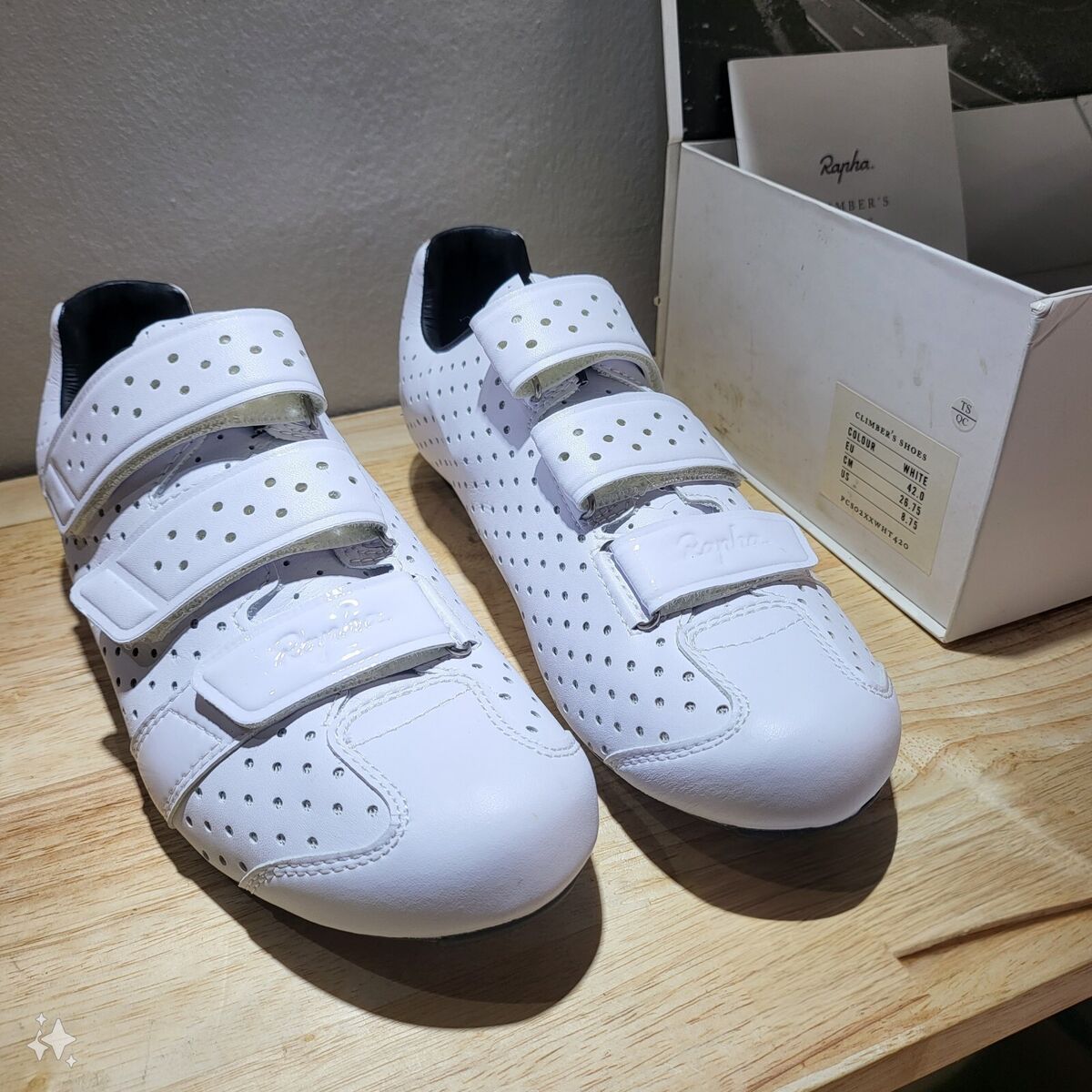 Rapha Climbers Shoes Bike Size EU 42 / US 8.75 / CM 26.75 Rapha Climbers Shoes Bike Size EU 42 / US 8.75 / CM 26.75