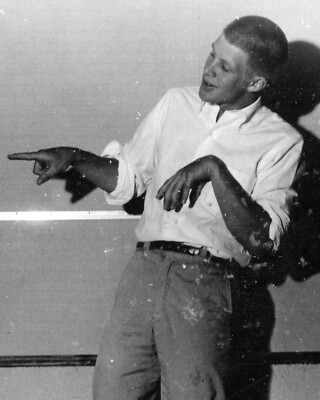 ORIGINAL VINTAGE PHOTO Man Male Shirt Jeans Portrait Buzz Cut