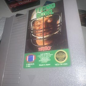 Tecmo Bowl NES Nintendo Complete CIB Authentic Nice Label NFL Official Licensed
