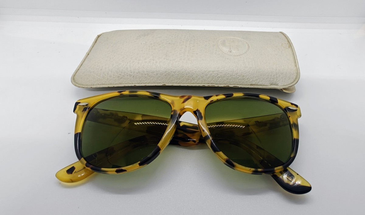 Vintage B&L Ray-Ban Wayfarer II Yellow Tortoise - Very Rare Vintage B&L Ray-Ban Wayfarer II Yellow Tortoise - Very Rare