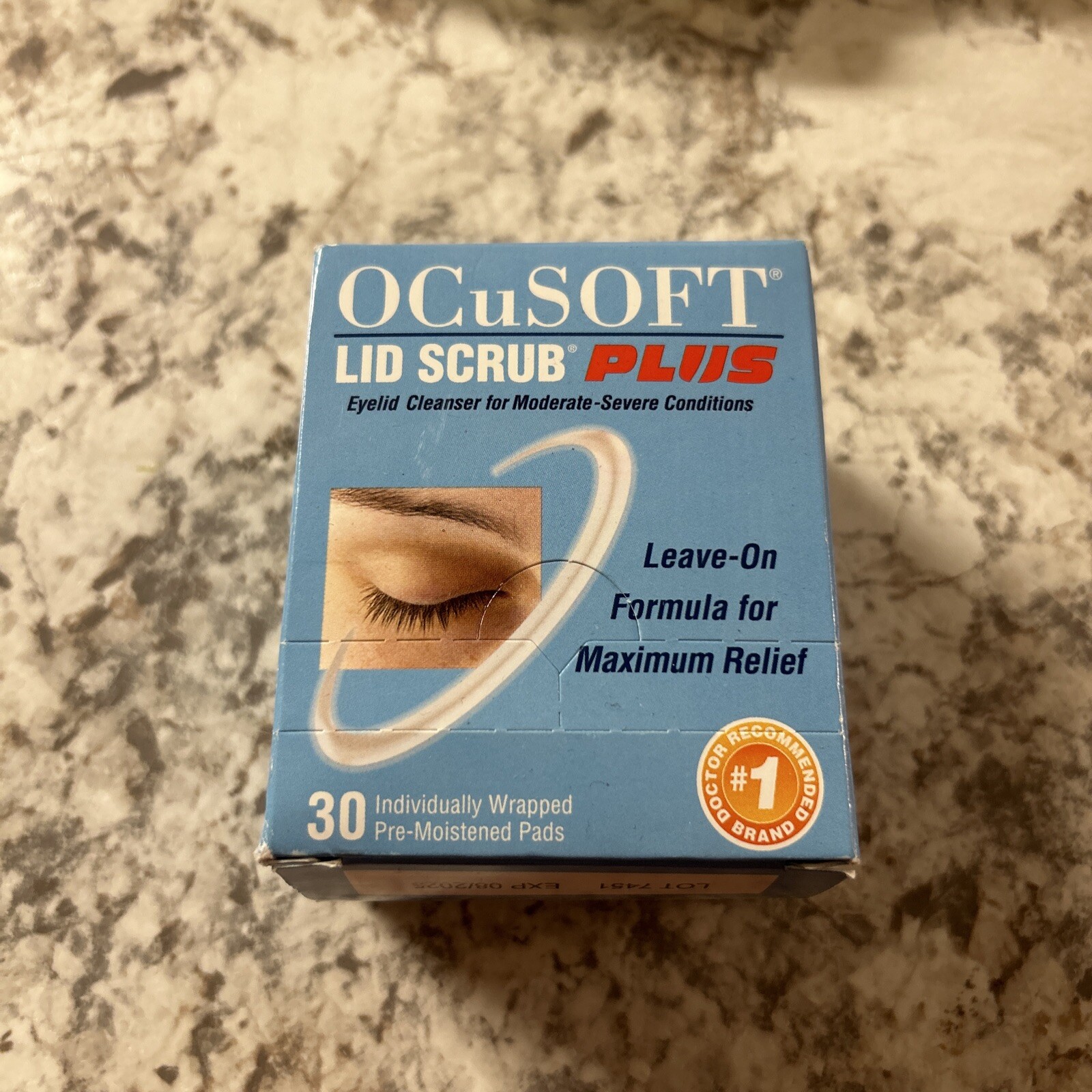 OCuSOFT Lid Wipes Plus 30 Ct Pre-Moistened Pads Eye Discomfort Hygiene