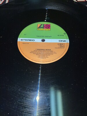 TWISTED SISTER I WANNA ROCK 12” import vinyl single. UK. Vintage