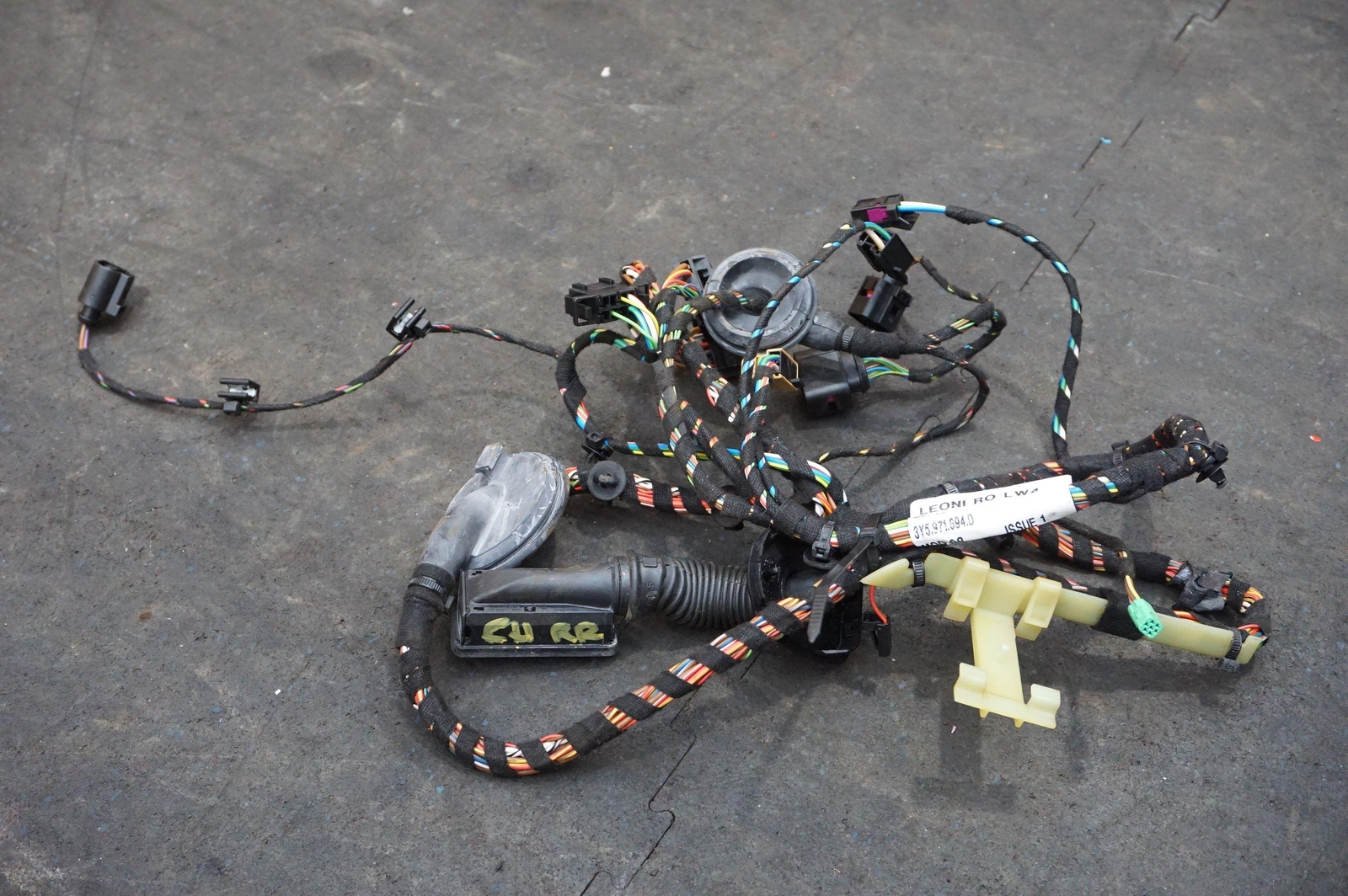 Rear Right Passenger Door Wire Wiring Harness 3Y5971694D Bentley Mulsanne 10-20