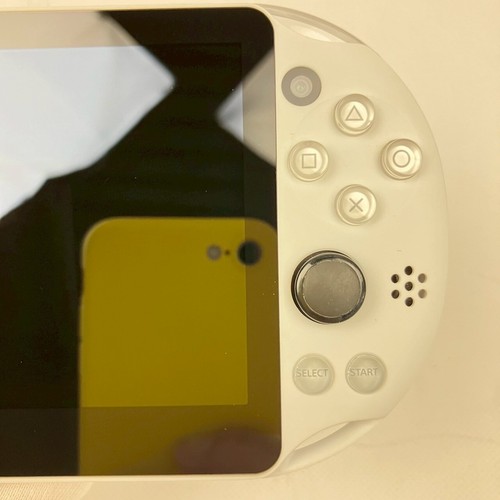 PS Vita PCH-2000 Glacier White Console A Rank Box Sony PlayStation 1Day Ship 720 - Picture 9 of 19