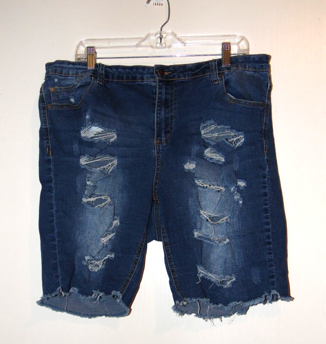 FTF Fashion To Figure Jean Shorts Distressed Ripped High Rise Size 18
