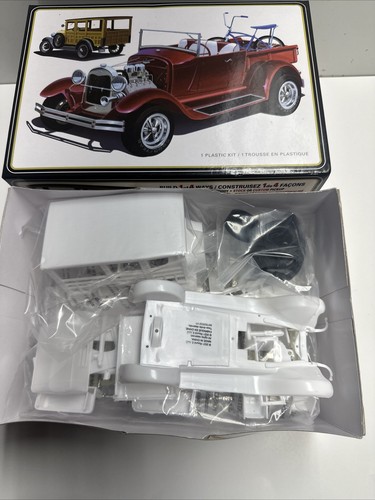 Camioneta Ford Woody AMT 1929 - Kit de vehículo modelo de plástico - escala 1/25 - Imagen 6 de 9