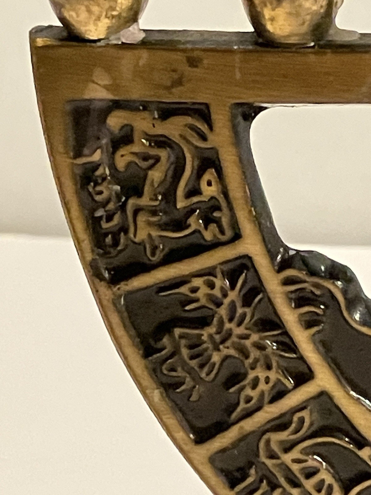 Picture 3 of 12