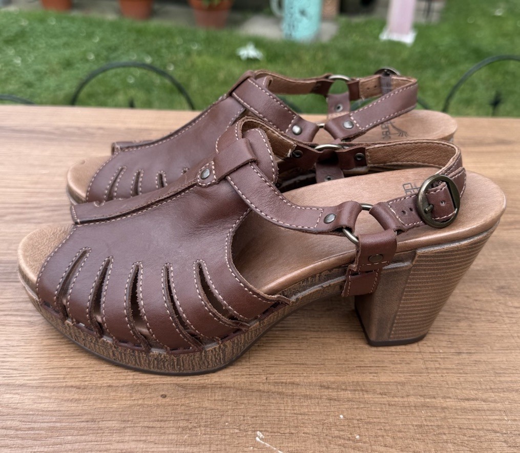 Dansko Womens Randa Strappy Slingback Heels Sandals Shoes Brown Size 39
