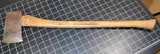 PEAVY MFG - OAKLAND MAINE - 2 1/2# SINGLE BIT AXE  W ORIGINAL HANDLE