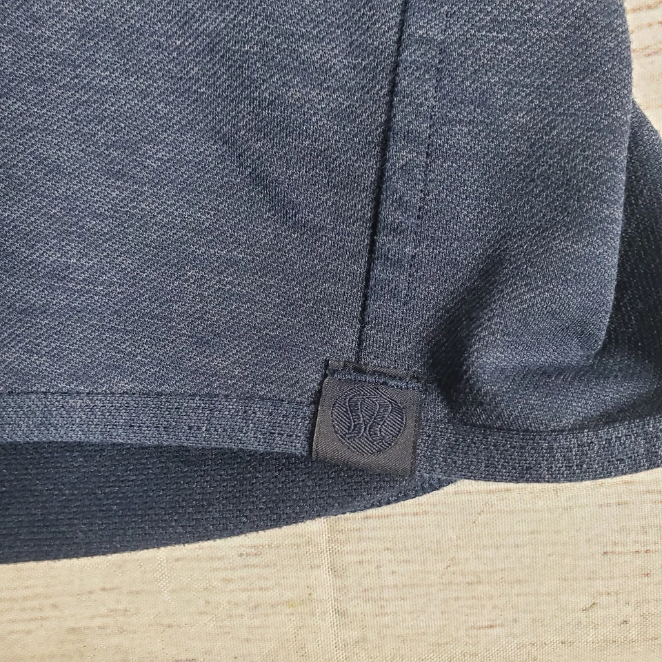 Camisa masculina Lululemon malha macia tamanho XL verdadeira azul marinho com zíper bolso botão de pressão - Imagem 4 de 4