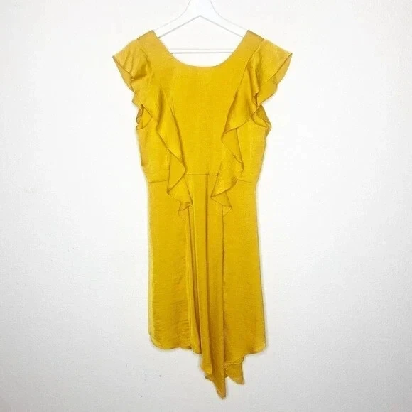 Vestido BCBGeneration Satén Volantes Asimétrico Dorado Satinado 6 Foto 2 de 4