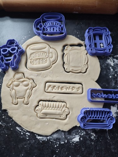 FRIENDS Themed Cookie Cutter/Biscuit/Fondant Set