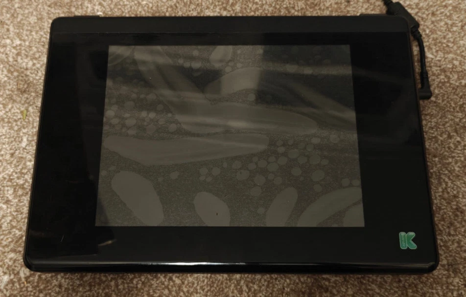 Advent eSystem 4115C Laptop Linux Office Wifi 64GB SSD DVD Cheap - Image 3 of 4