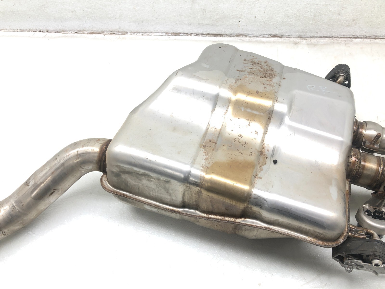 2014-2018 BENTLEY FLYING SPUR 4.0L V8 RIGHT PASS REAR EXHAUST MUFFLER PIPE OEM.