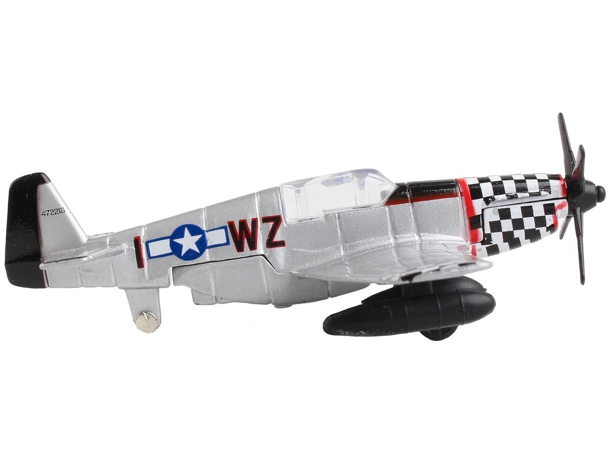 North American P-51 Mustang Fighter Aircraft Silver Metallic
