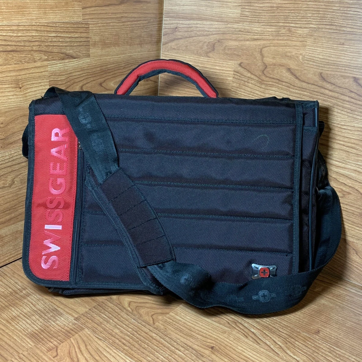 Swiss gear laptop sleeve cheap