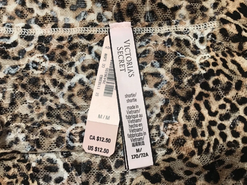 Nuevo con etiquetas Pantalón Corto Victoria's Secret Encaje Guiño Niño Panty Estampado Leopardo Talla M Foto 4 de 4