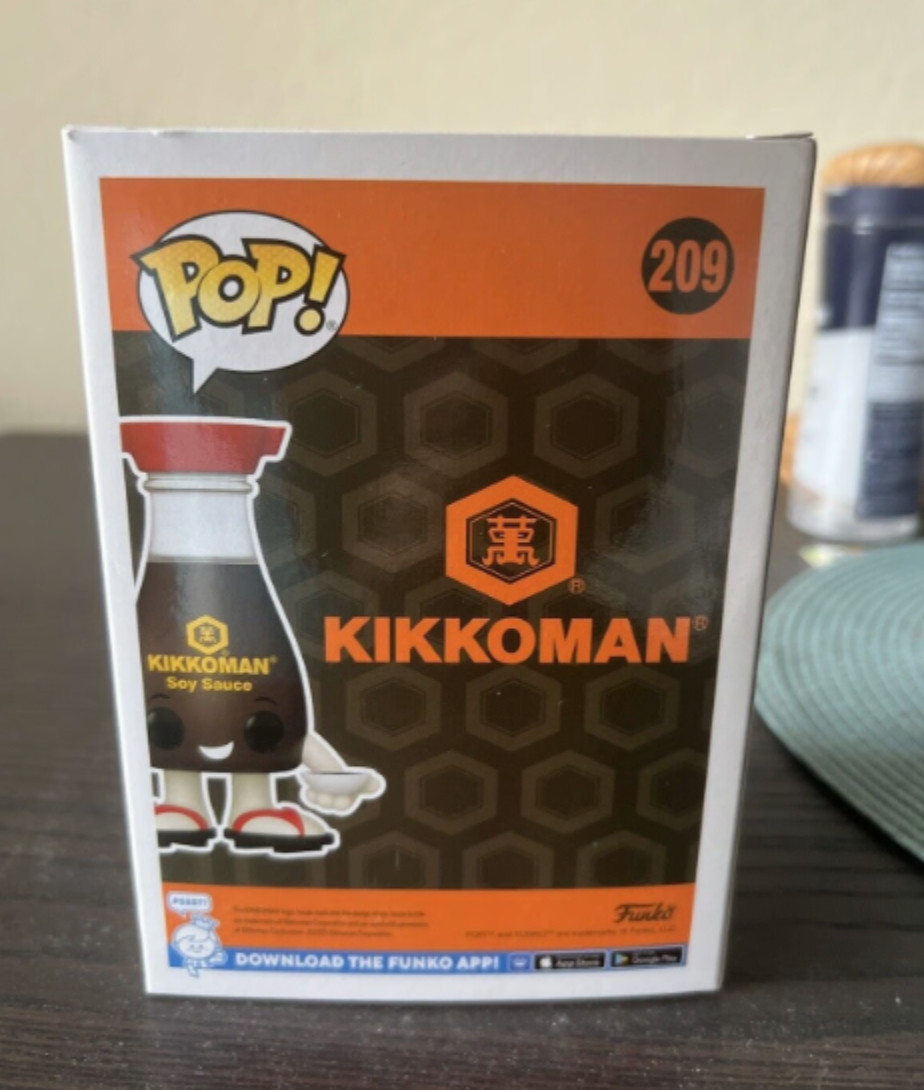 VAULTED Kikkoman Soy Sauce Funko Pop #209 Advertising Food Ad Icons Chinese