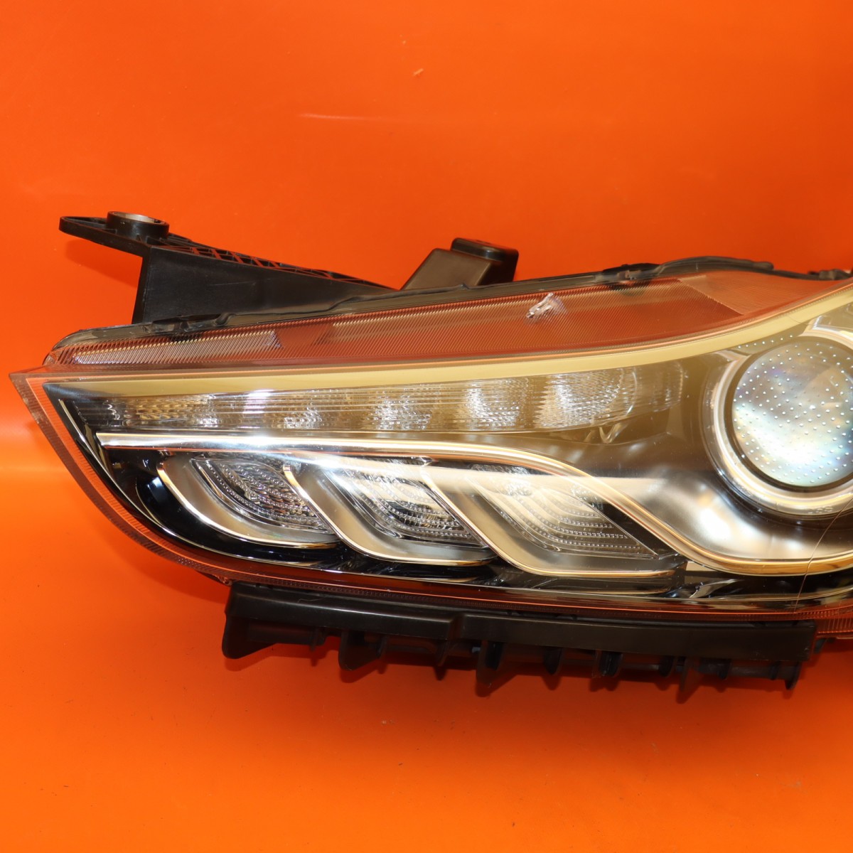 Maserati Ghibli 2014-2017 Left Headlight