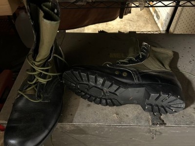 NOS jungle boots 10W 1980. little wear, as received from ship supply