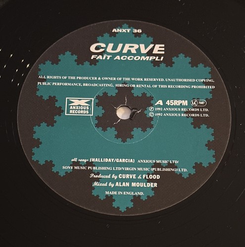 Curve – Faît Accompli Anxious Records ANXT 36 UK Vinyl 12” Maxi-Single EX/EX - Picture 4 of 6