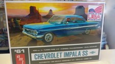 AMT 1013 '61 Chevrolet Impala SS model kit
