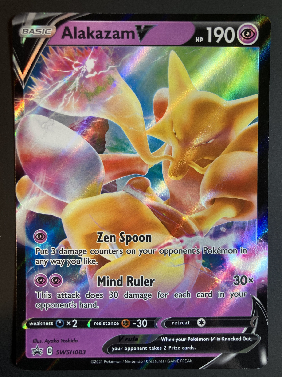 Alakazam V SWSH083 - Black Star Promo - Holo Pokemon Card - NM Condition