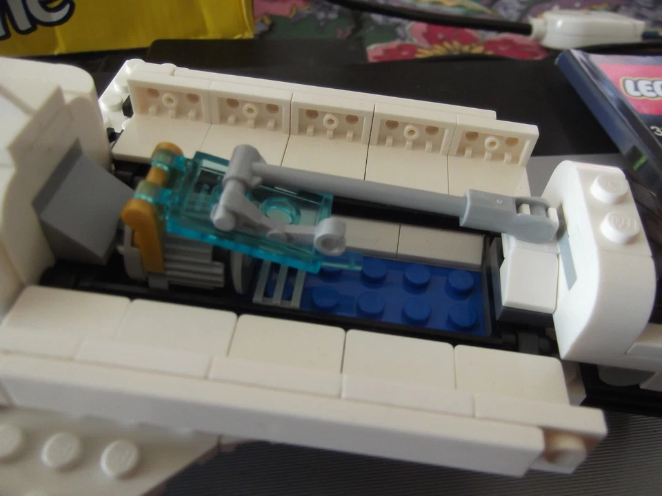 LEGO Creator 31091 Shuttle Transporter, foto 4 di 5