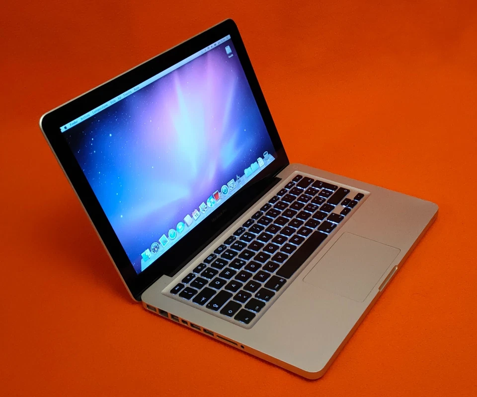 Apple Macbook Pro 5,5 A1278 13" Mid 2010 - Intel Core 2 Duo RAM 8Gb SDD 240Gb - Immagine 4 di 4