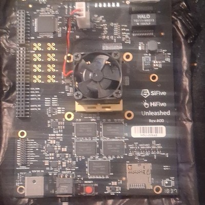 Ultra Rare SiFive HiFive Unleashed, the world's first RISC-V Linux Dev Board