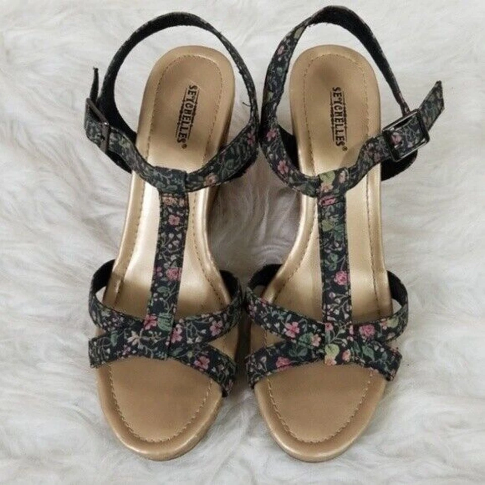 Sandalias de cuña Seychelles negras con correa en T de tela con estampado floral para mujer 9 Foto 2 de 4