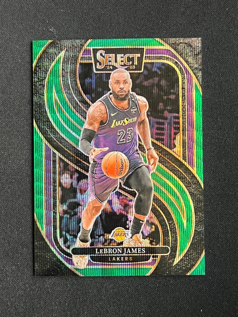 LeBron James 2024-25 Panini Select Premier Level Green Wave Prizm 50/50 #111