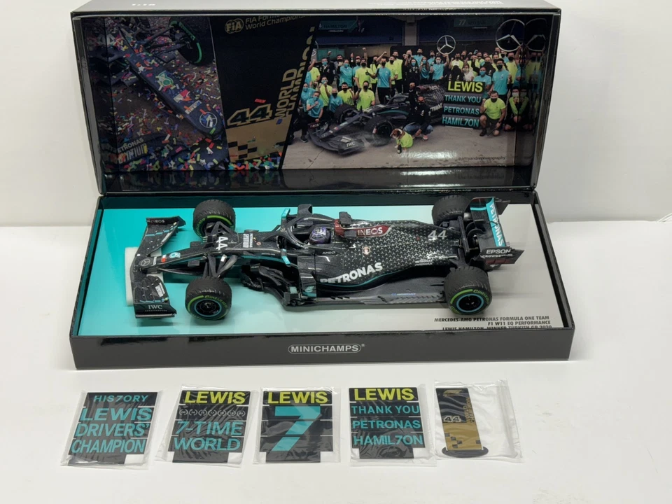 Minichamps 1/18 Mercedes F1 W11 Lewis Hamilton 2020 7x World Champion Box Set - Image 2 of 4