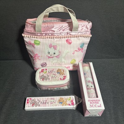 m30S Disney Marie Cat Cooler Bag with Charm Used Yellowing Damaged Zipper