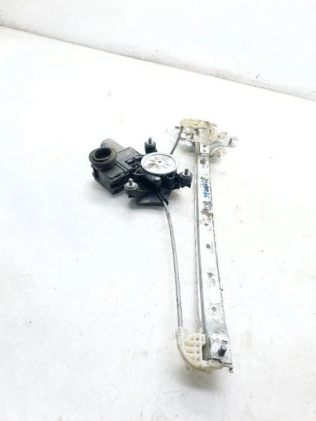 20-24 TOYOTA COROLLA HYBRID 1.8L FWD PASSENGER SIDE REAR DOOR WINDOW REGULATOR - Image 2 of 4