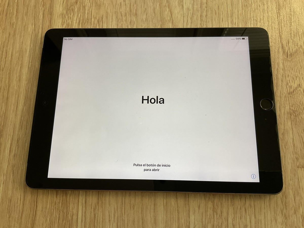Apple iPad Air 64GB Wi-Fi Space Gray BUTTON HOME DOESN'T