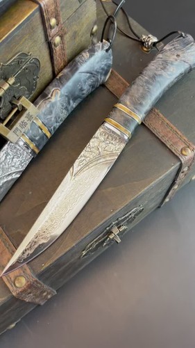Cuchillo de caza de hoja fija Vg10 acero Damasco patrón de acero grabado a mano - Vídeo 1 de 1