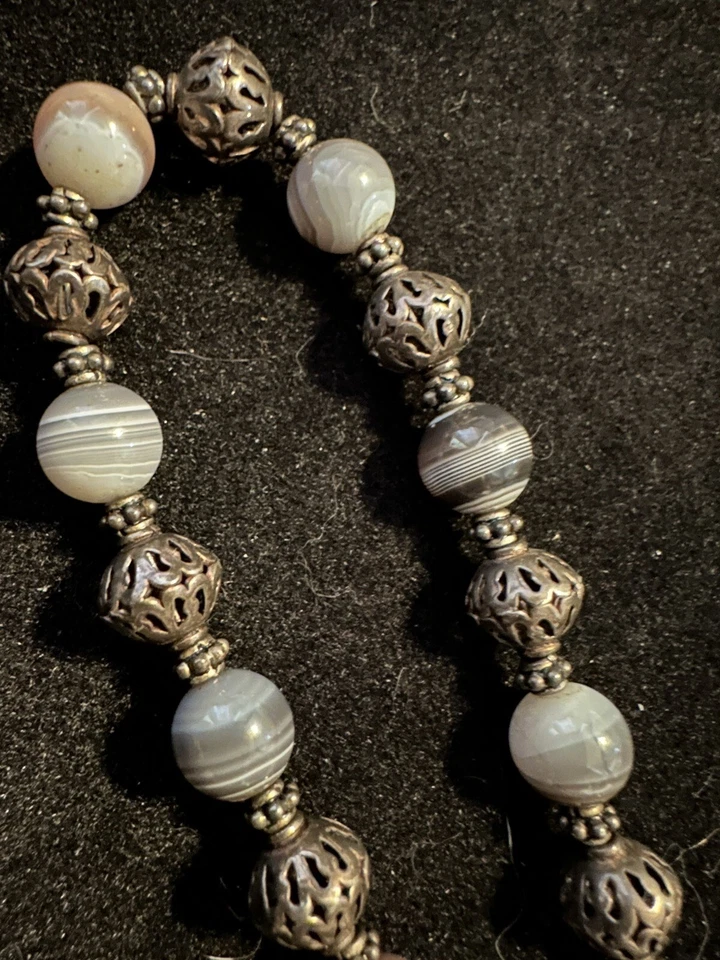 Agate & Sterling Silver Bead Necklace 17 Inches W Magnetic Closure Foto 4 de 4