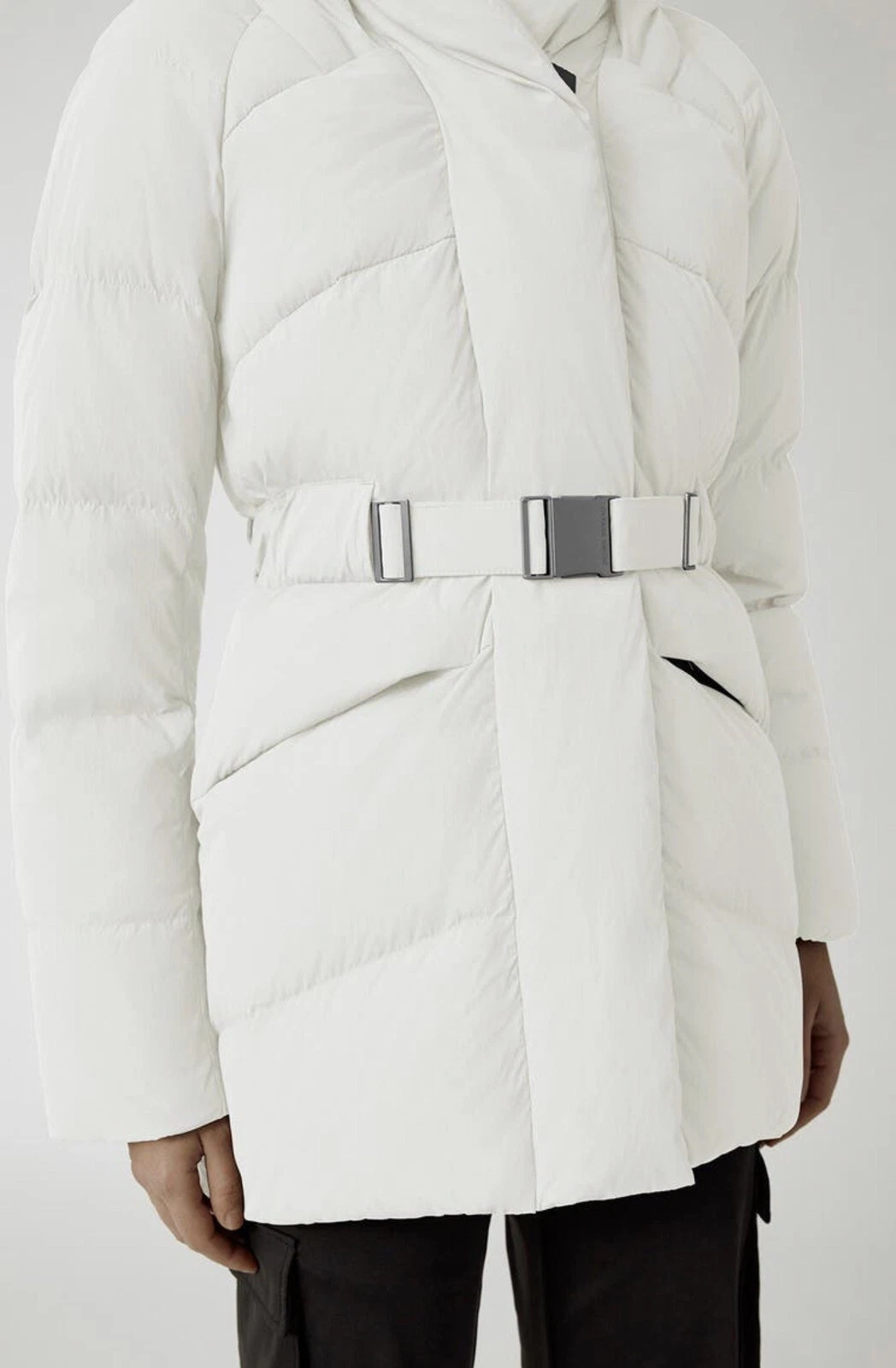 Cappotto imbottito con cintura Canada Goose Marlow bianco taglia large