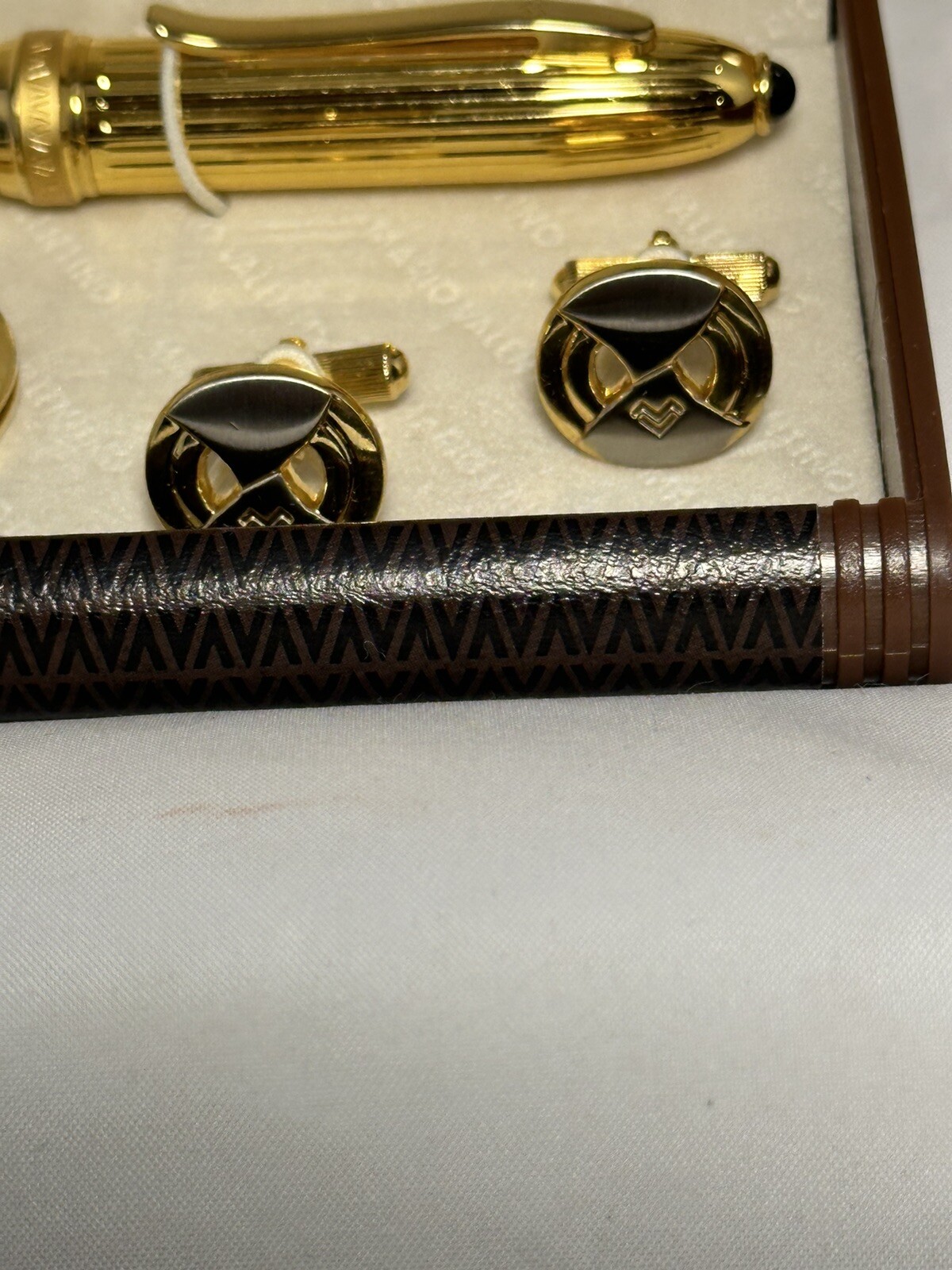 Picture 4 of 10