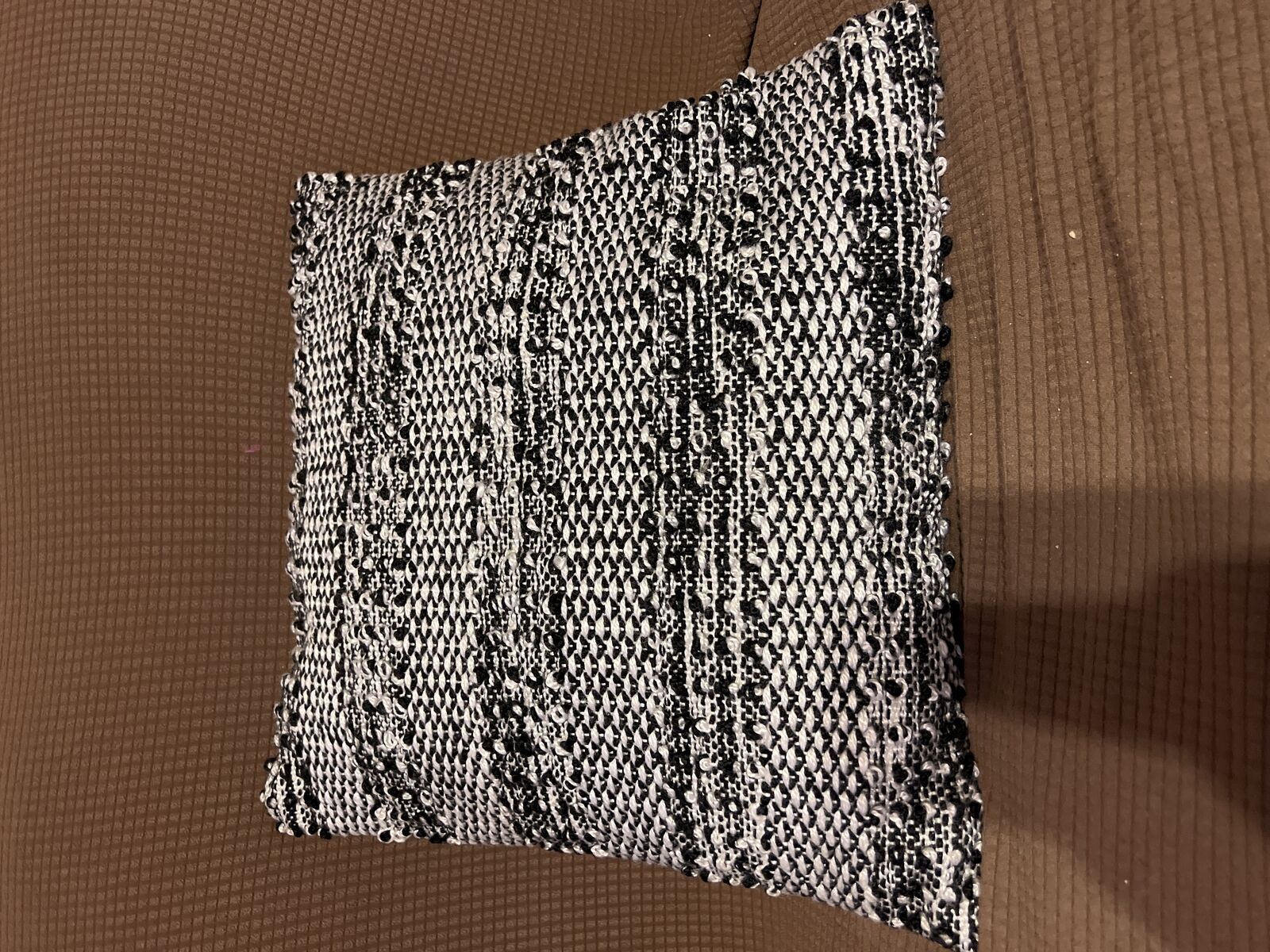 Picture 1 of 1