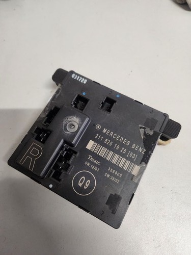 Mercedes W211 S211 E-Klasse Türsteuergerät hinten rechts 2118201626